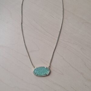 Elegant Silver and Green Pendant Necklace